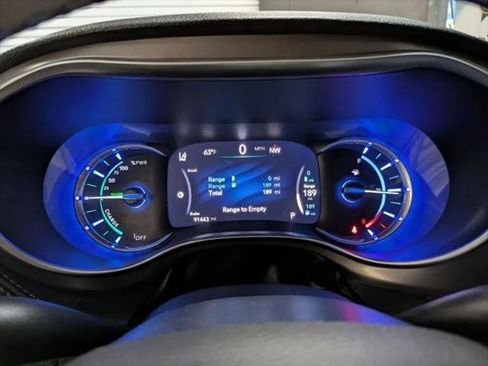 Used 2019 Chrysler Pacifica Limited w/ Advanced Safetytec Group image 22