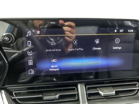 New 2026 Chevrolet Trax LT w/ Driver Confidence Package image 16