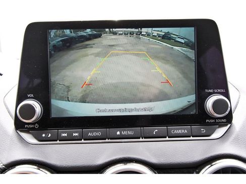 Certified 2025 Nissan Sentra SV FWD image 20