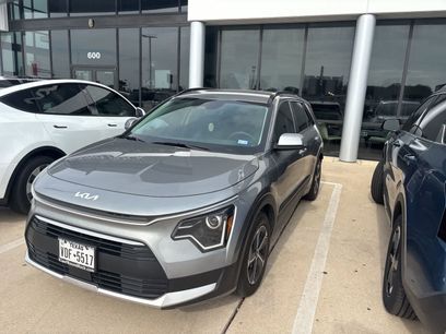 Certified 2024 Kia Niro EX