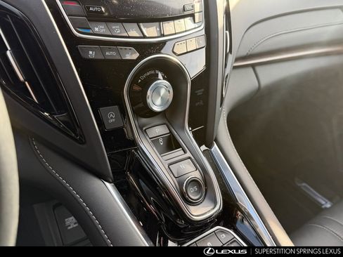 Used 2021 Acura RDX AWD w/ Advance Package image 9