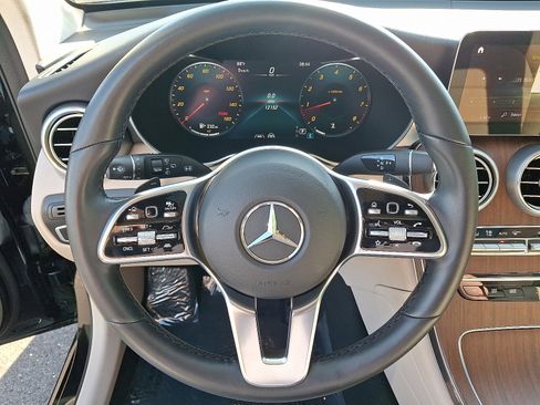 Certified 2022 Mercedes-Benz GLC 300 4MATIC image 20