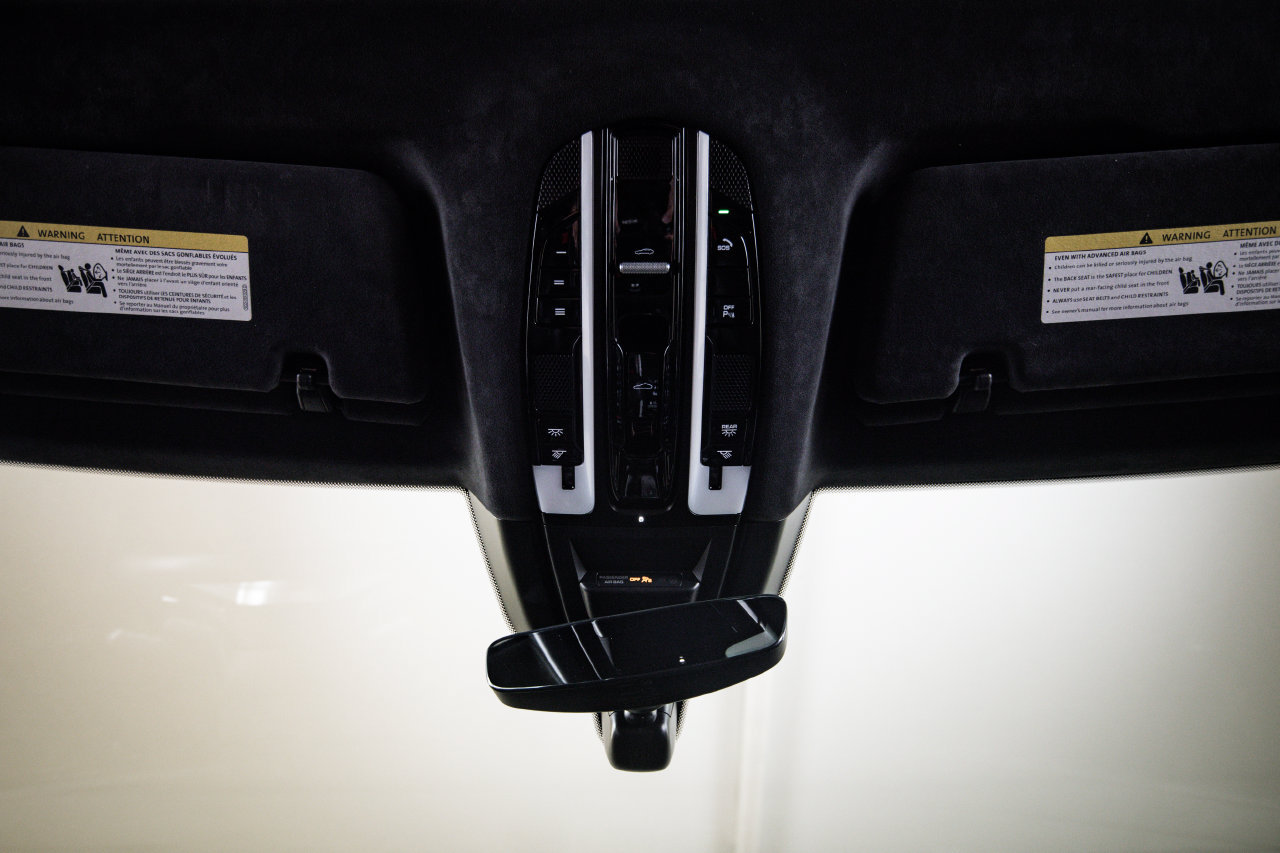 Certified 2022 Porsche Cayenne GTS AWD/4WD image 20