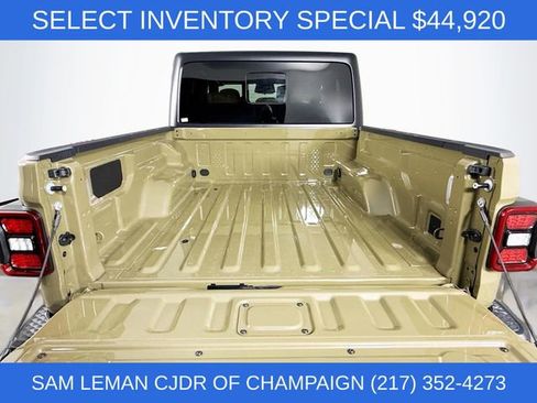 New 2026 Jeep Gladiator Sport image 24