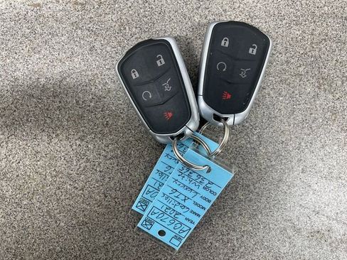 Used 2021 Cadillac XT6 Premium Luxury image 29