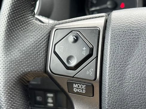 Used 2023 Toyota Tacoma TRD Sport AWD/4WD image 19