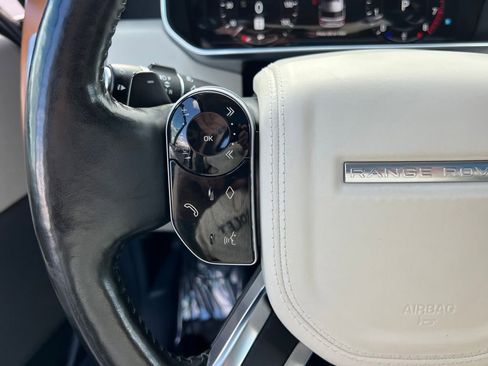 Used 2019 Land Rover Range Rover HSE image 46