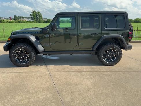 New 2023 Jeep Wrangler Unlimited Rubicon 4xe w/ Cold Weather Group image 5
