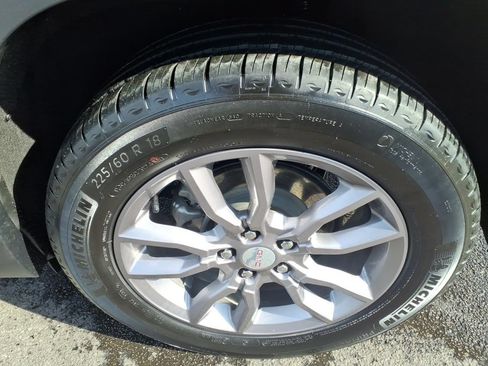 Used 2022 GMC Terrain SLT AWD/4WD image 23