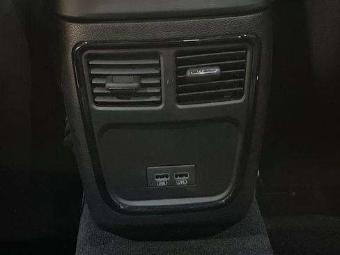 Used 2023 Dodge Charger Scat Pack image 26