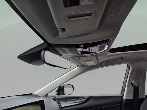 Certified 2025 Lexus NX 250 FWD w/ Cold Area Package image 18