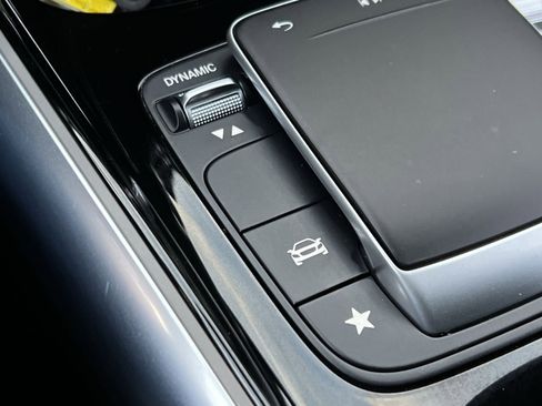 Certified 2022 Mercedes-Benz GLA 250 GLA 250 image 31