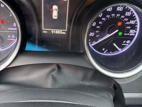 Used 2019 Toyota Camry SE image 13