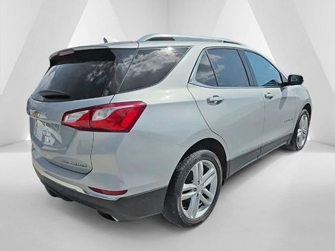 Used 2020 Chevrolet Equinox Premier AWD/4WD image 5