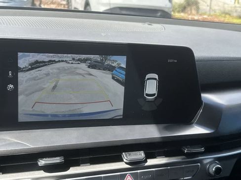 Certified 2023 Kia Telluride S w/ S Sunroof Package image 19