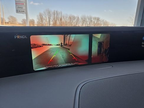 Used 2025 Lincoln Nautilus Reserve image 55