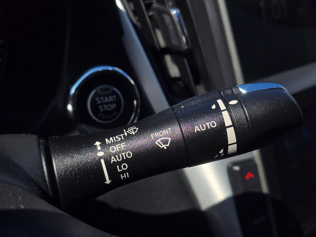 Used 2023 INFINITI Q50 Luxe w/ Cargo Package RWD image 41
