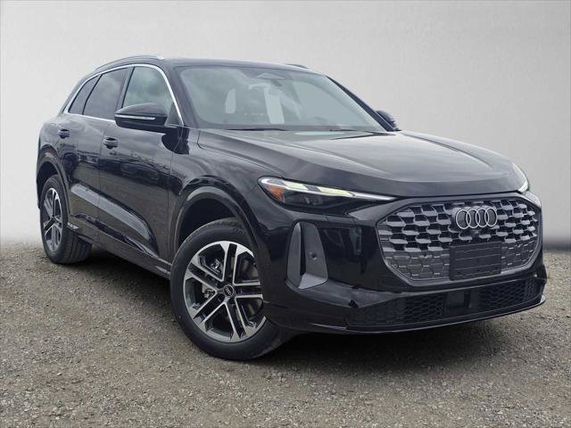 New 2026 Audi Q5 Premium AWD/4WD image 1