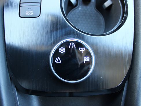 Certified 2023 Nissan Rogue SL w/ SL Premium Package image 20