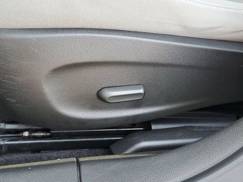 Used 2012 Chevrolet Cruze Eco FWD image 9