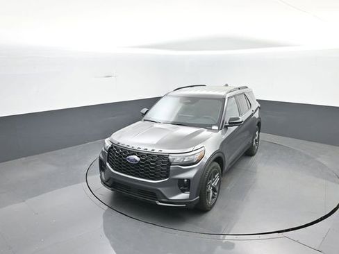 New 2026 Ford Explorer ST-Line AWD/4WD image 25