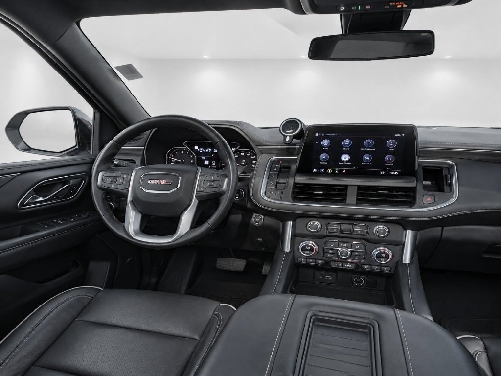 Used 2021 GMC Yukon XL SLT w/ Rear Media and Nav Package AWD/4WD image 39