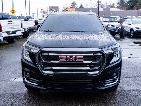Used 2023 GMC Terrain AT4 AWD/4WD image 2