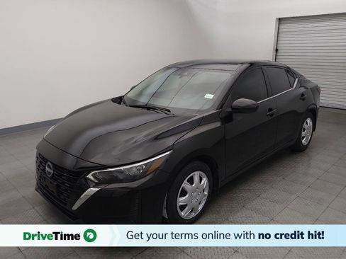 Used 2025 Nissan Sentra S image 1