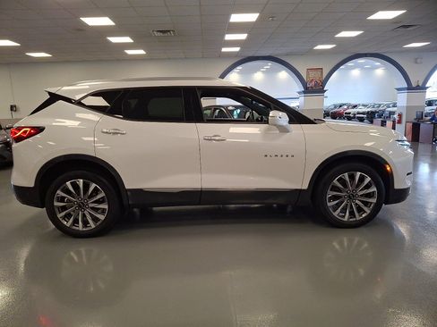 Used 2023 Chevrolet Blazer Premier w/ Driver Confidence II Package AWD/4WD image 7