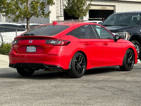 Used 2023 Honda Civic Sport image 4