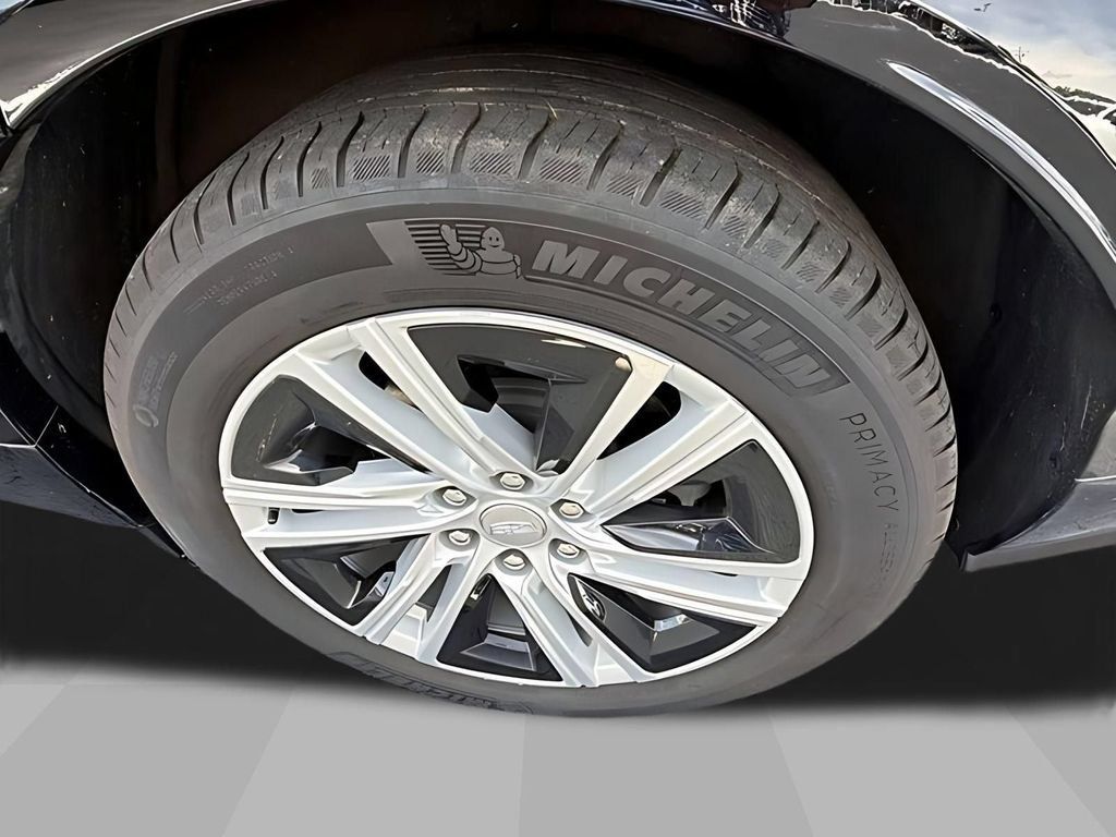 Used 2024 Cadillac Lyriq Tech w/ LPO, Floor Liner Package RWD image 32