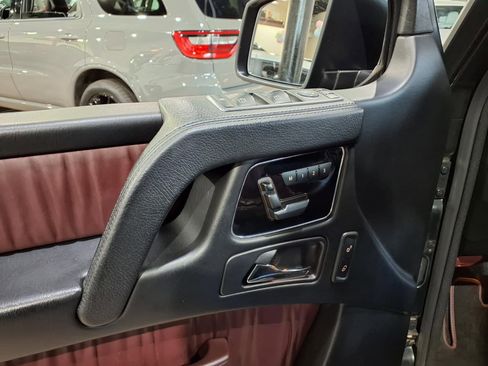 Used 2017 Mercedes-Benz G 550 image 15