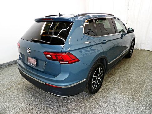 Used 2021 Volkswagen Tiguan SE FWD image 6