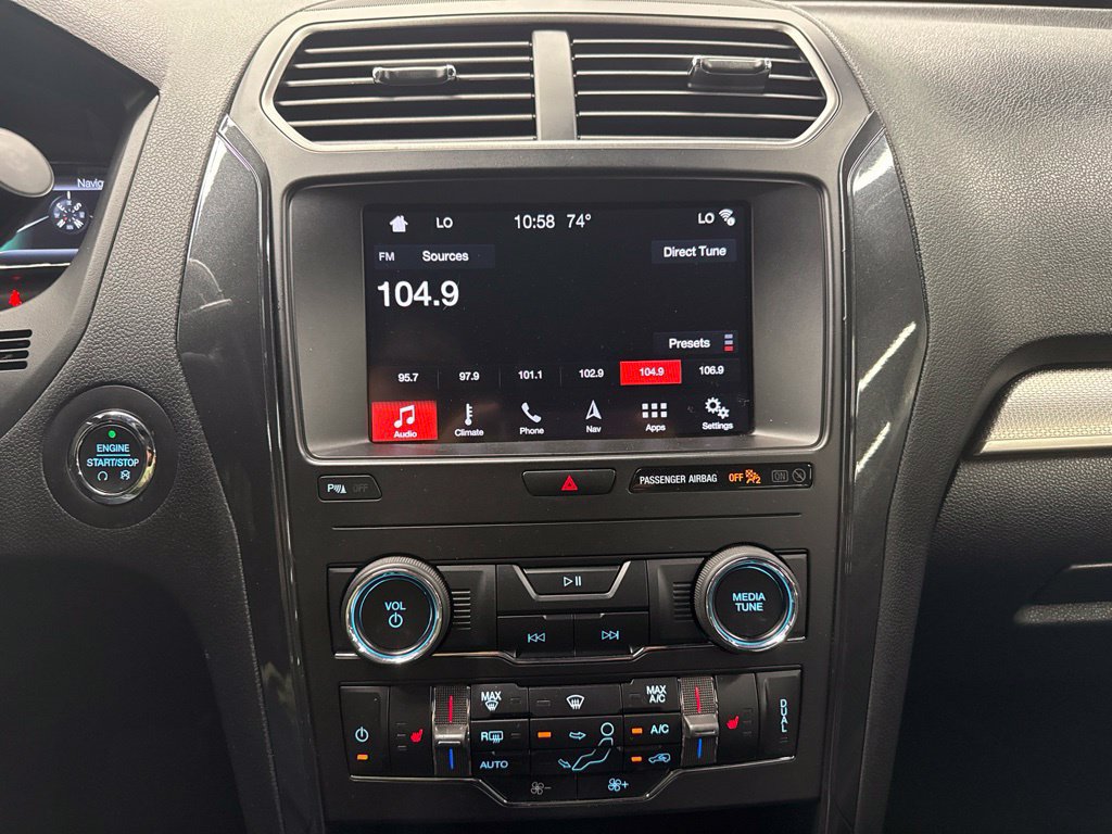 Used 2019 Ford Explorer XLT w/ Equipment Group 202A FWD image 21