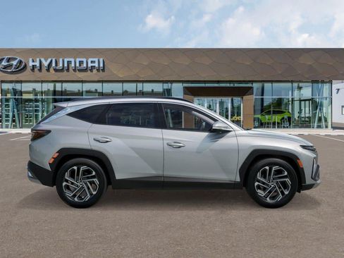 New 2026 Hyundai Tucson Limited FWD image 7