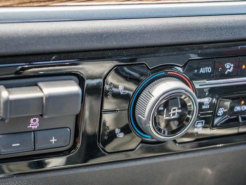 New 2025 Chevrolet Silverado 1500 RST w/ Convenience Package II image 38