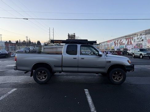 Used 2002 Toyota Tundra SR5 image 6