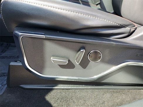 Used 2022 Ford F150 Lariat w/ Equipment Group 502A High image 72