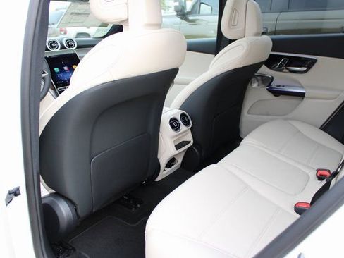 New 2026 Mercedes-Benz GLC 300 4MATIC image 33