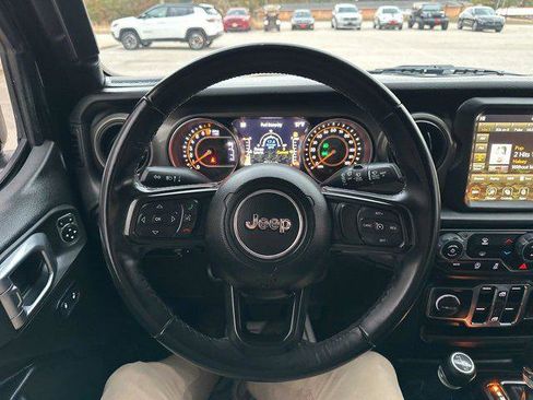 Certified 2022 Jeep Wrangler Unlimited Sport w/ Sun And Sound Package image 12