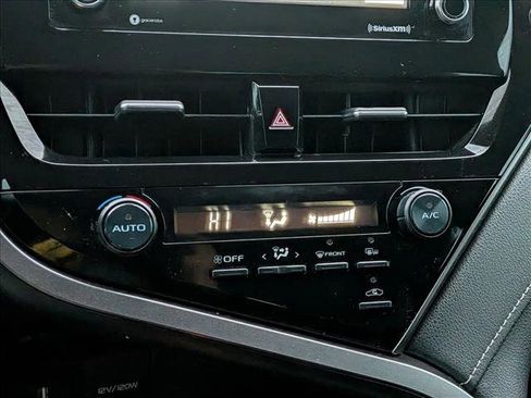 Certified 2021 Toyota Camry SE w/ Cold Weather Package image 15