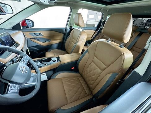New 2026 Nissan Rogue Platinum w/ Platinum Premium Package AWD/4WD image 18
