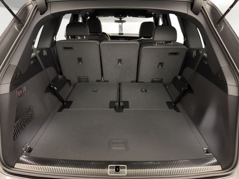New 2026 Audi Q7 3.0T Premium AWD/4WD image 13