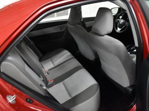 Used 2019 Toyota Corolla LE image 17