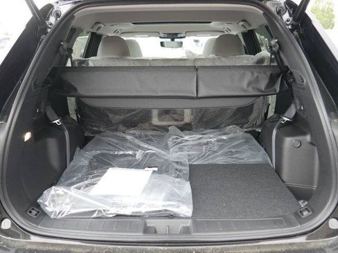 Used 2025 Mitsubishi Outlander AWD image 6
