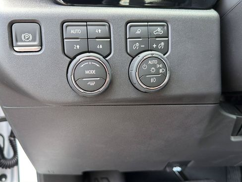 New 2026 Chevrolet Silverado 1500 LT Trail Boss w/ LT Trail Boss Premium Package AWD/4WD image 19