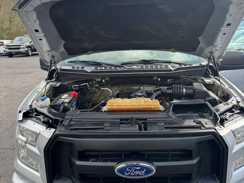 Used 2015 Ford F150 XL w/ Equipment Group 101A Mid AWD/4WD image 14