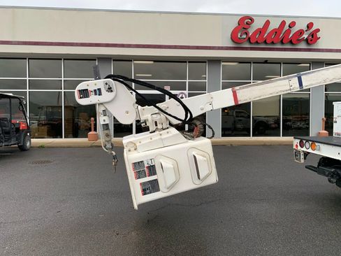 Used 2017 Ford F550 4x4 Regular Cab Super Duty image 42