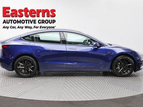 Used 2023 Tesla Model 3 Standard Range RWD image 4