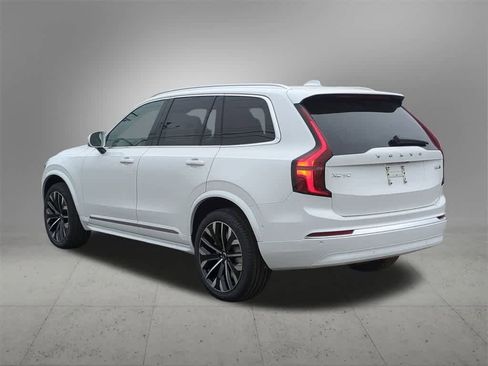 New 2026 Volvo XC90 B6 Ultra image 4